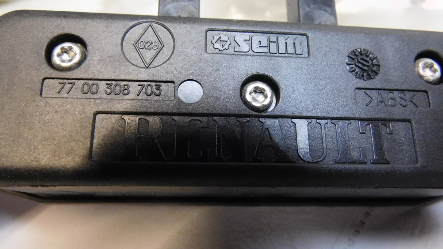 Kontaktschalter 4405678 9120735 Opel Vivaro Renault Trafic