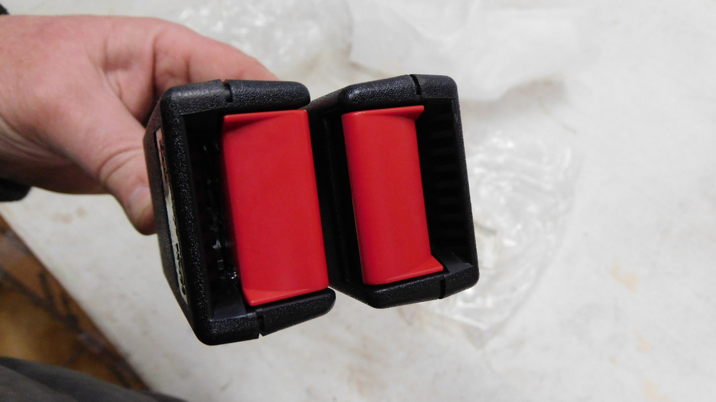 Doppelgurtschloss Schloss Sicherheitsgurt hinten Mitte 5197606 93180882 Opel Zafira A