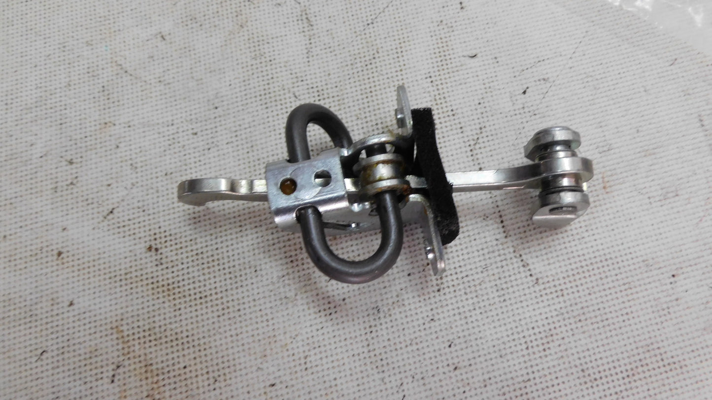 Fangband Türbremse Türstopper Hintertür 5160231 90563486 Opel Omega B