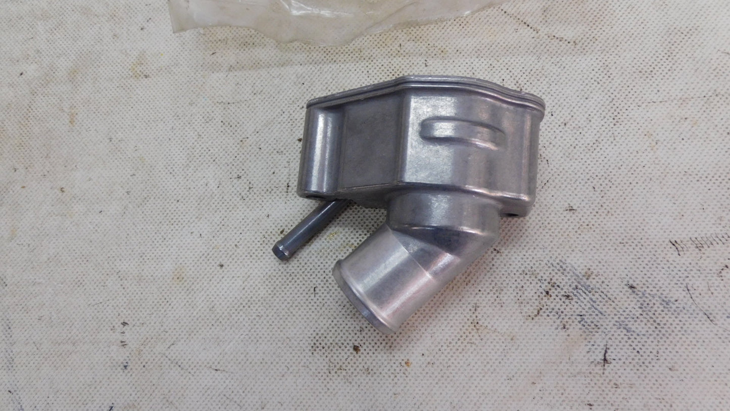 Thermostat mit Gehäuse 1338079 90501081 Opel Astra Calibra Frontera Omega Vectra Zafira