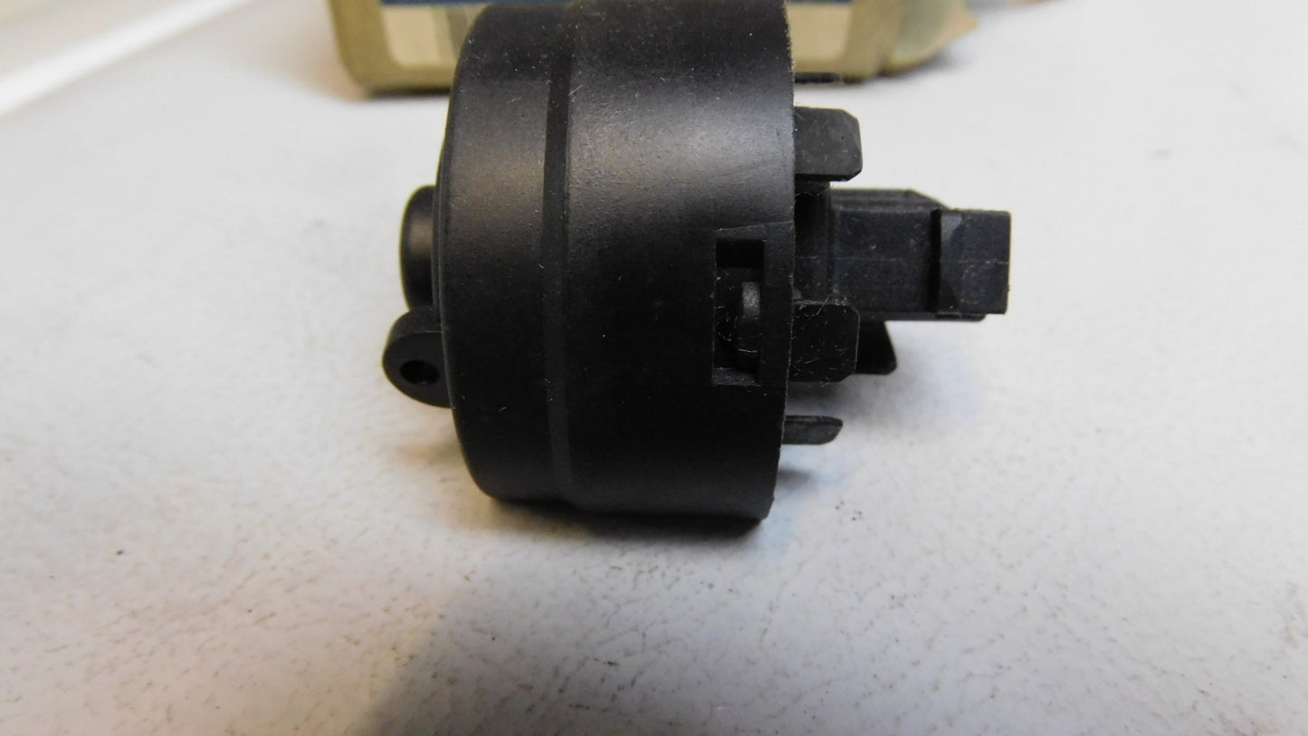 Schalter Zündung Kontaktteil 914853 26042288 Opel Astra F