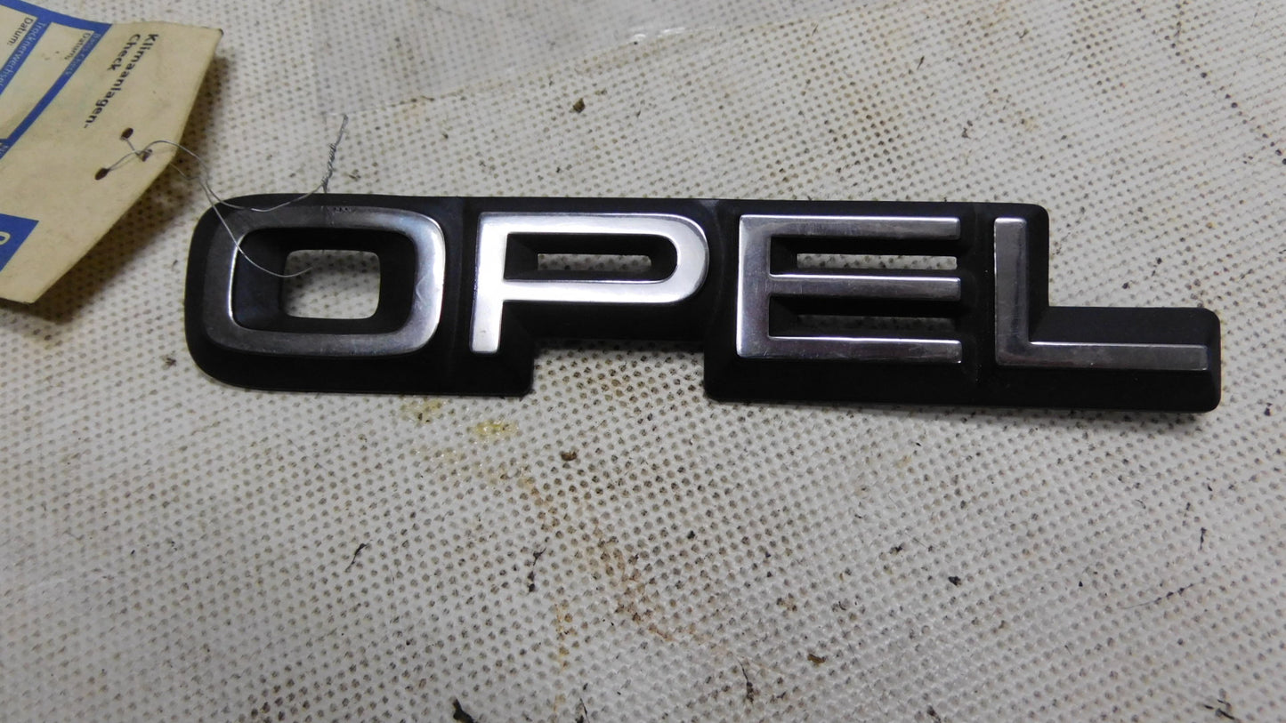 Schrift Schriftzug Emblem 177973 90104682 Opel Ascona C