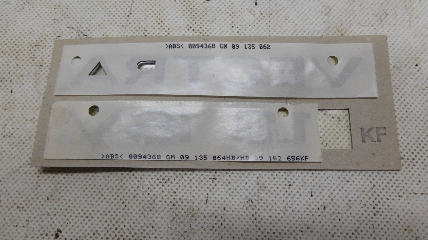 Schrift Schriftzug Heck 5177185 9119028 Opel Vectra B 1.8 16V