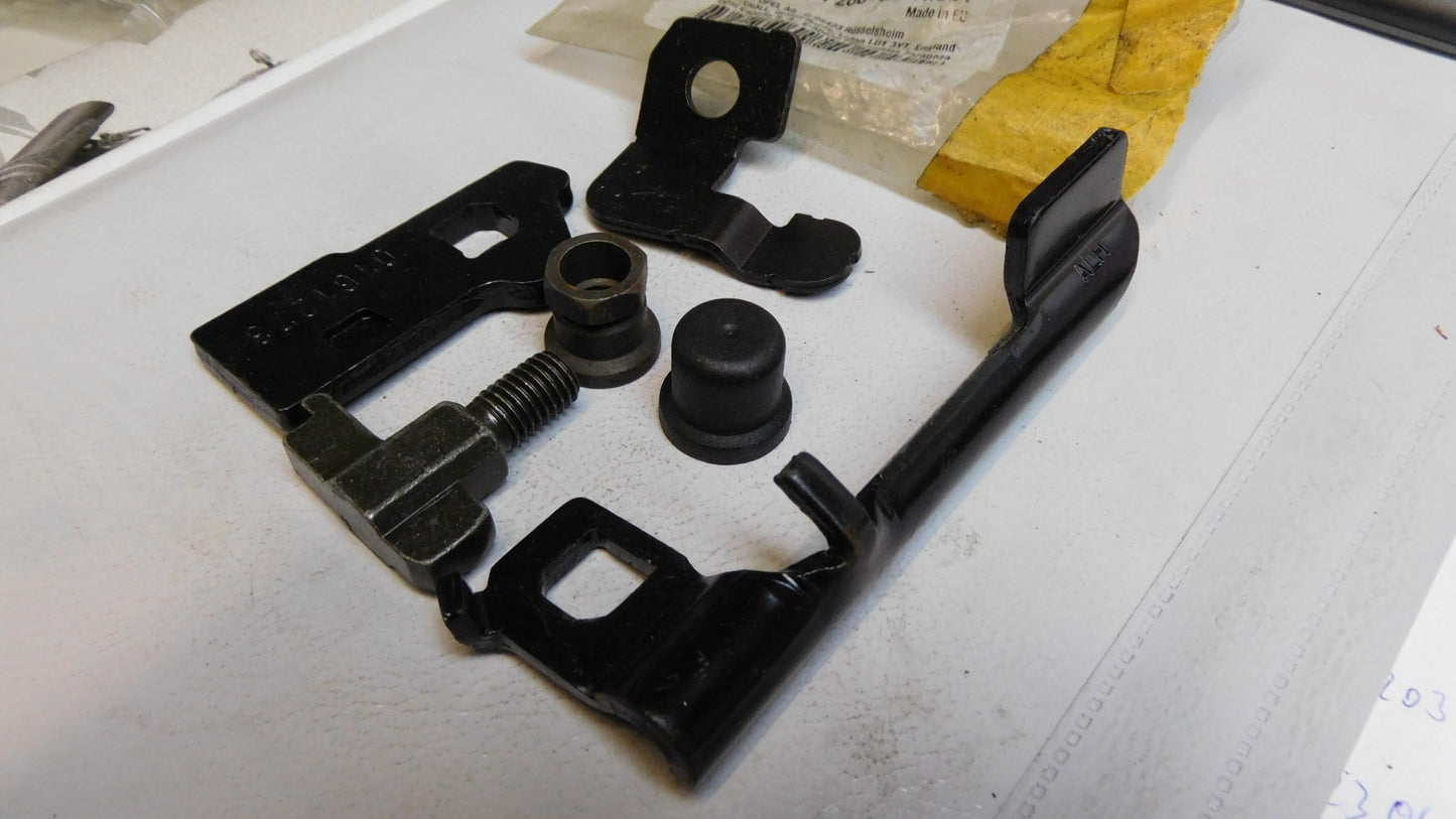 Reparatursatz Sitz 9001288 24438470 Opel Corsa B Tigra A