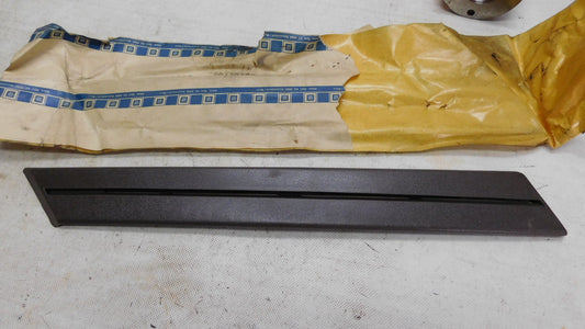 Blende Zierblende C-Säule braun 183771 90178408 Opel Ascona C CC Schrägheck