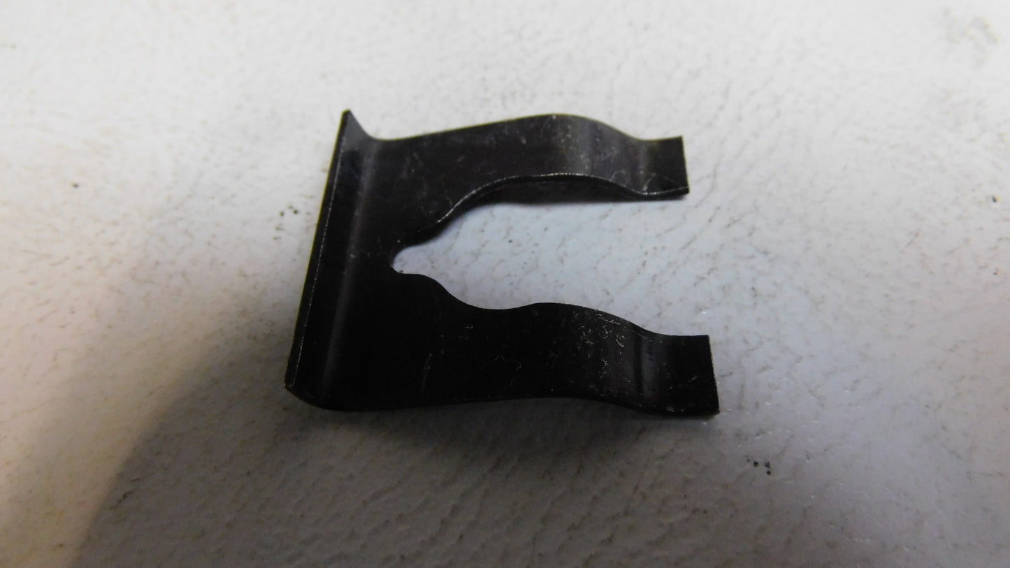 Clip Klammer Bremsleitung 564625 97162347 Opel Frontera B Isuzu 8971623470
