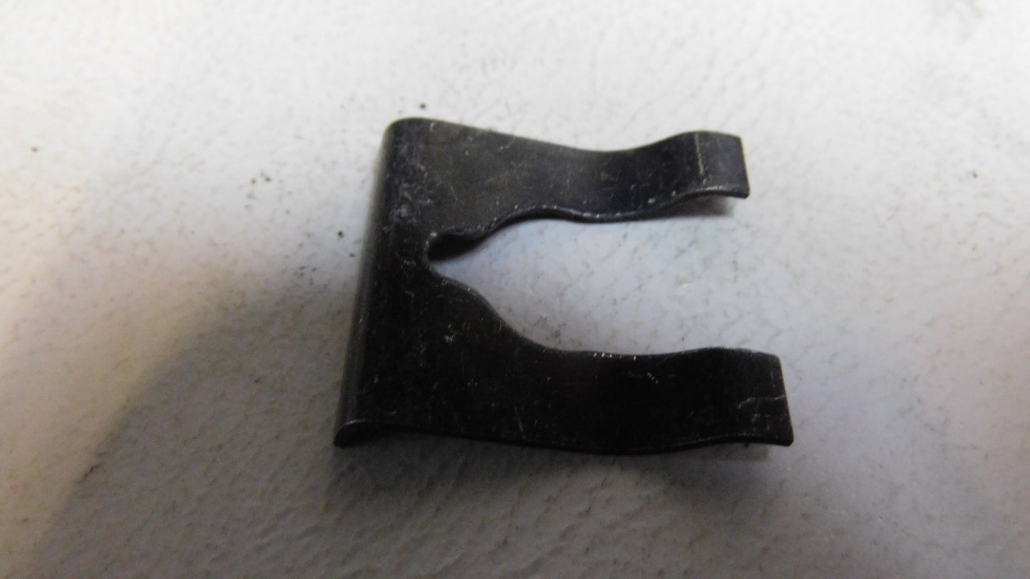 Clip Klammer Bremsleitung 564625 97162347 Opel Frontera B Isuzu 8971623470
