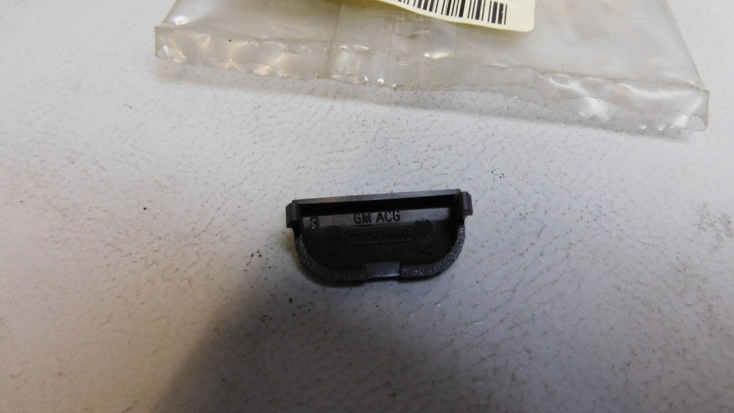 Kappe Abdeckung 164782 90431502 Opel Combo B Corsa B Tigra A