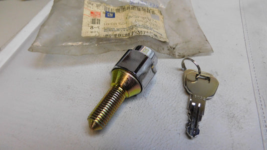 Bolzen Reserverad Mutterschloss 1008554 97190774 Opel Monterey Frontera B Geländewagen
