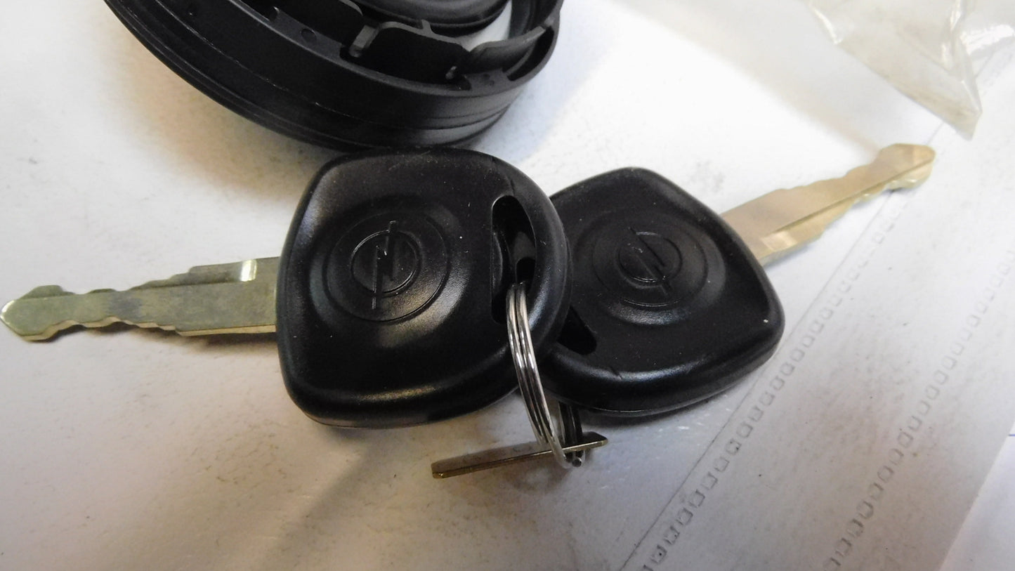 Verschlusskappe Tankdeckel 2 Schlüssel 4700549 9209142 Opel Agila A