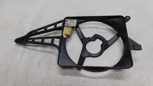 Lufttrichter Lüfterzarge 1314532 90531017 Opel Corsa B 1.0 1.2 1.4