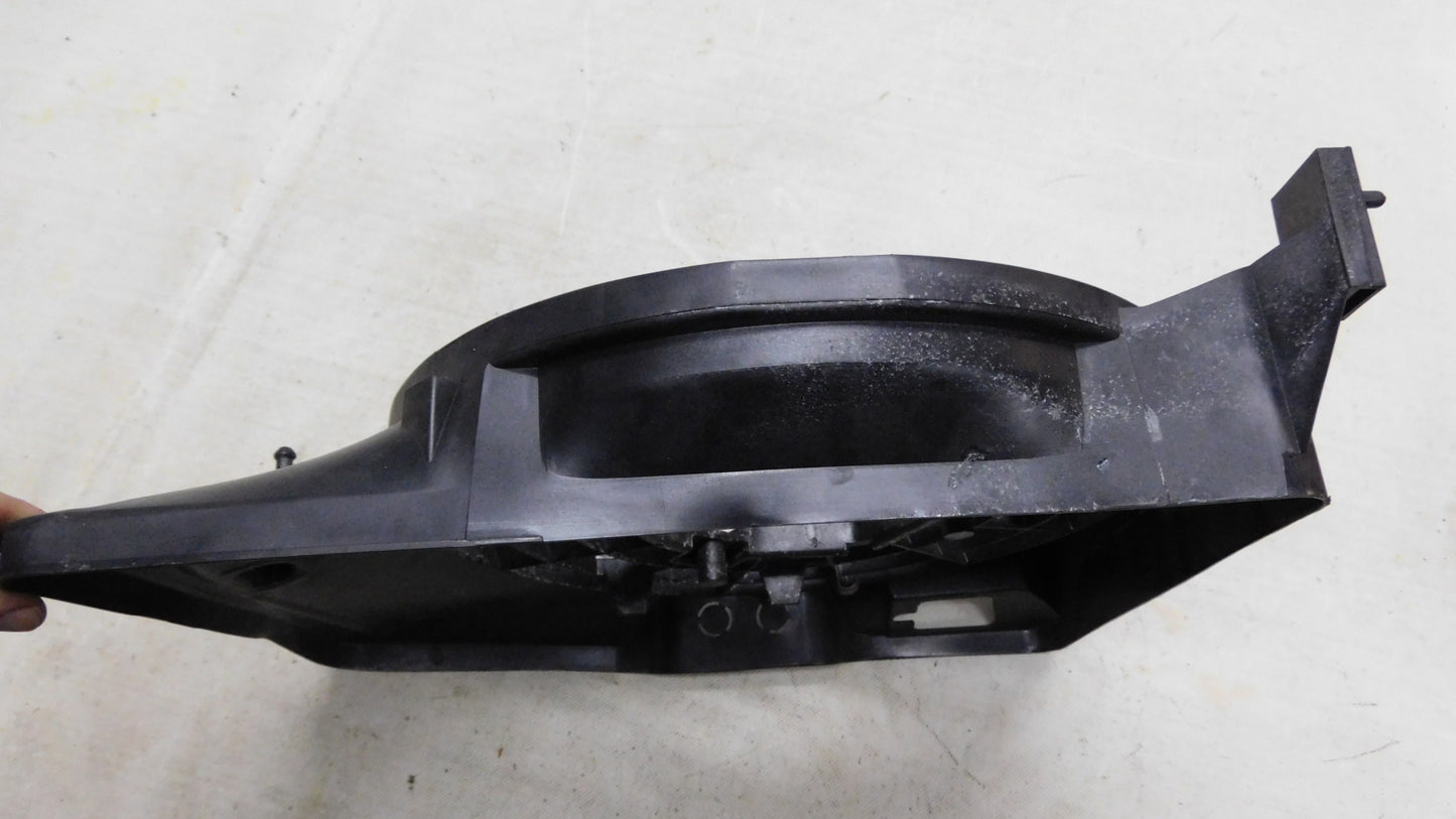 Lufttrichter Lüfterzarge 1341185 9128971 Opel Omega B Caravan