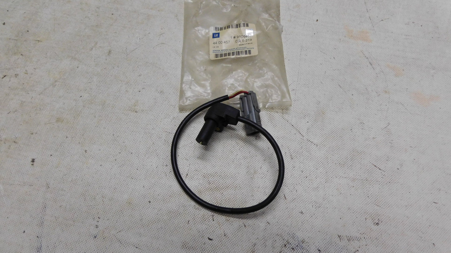 Kurbelwellensensor 4400457 9108457 Opel Arena Movano 2.5 D Vivaro 2.0 16V