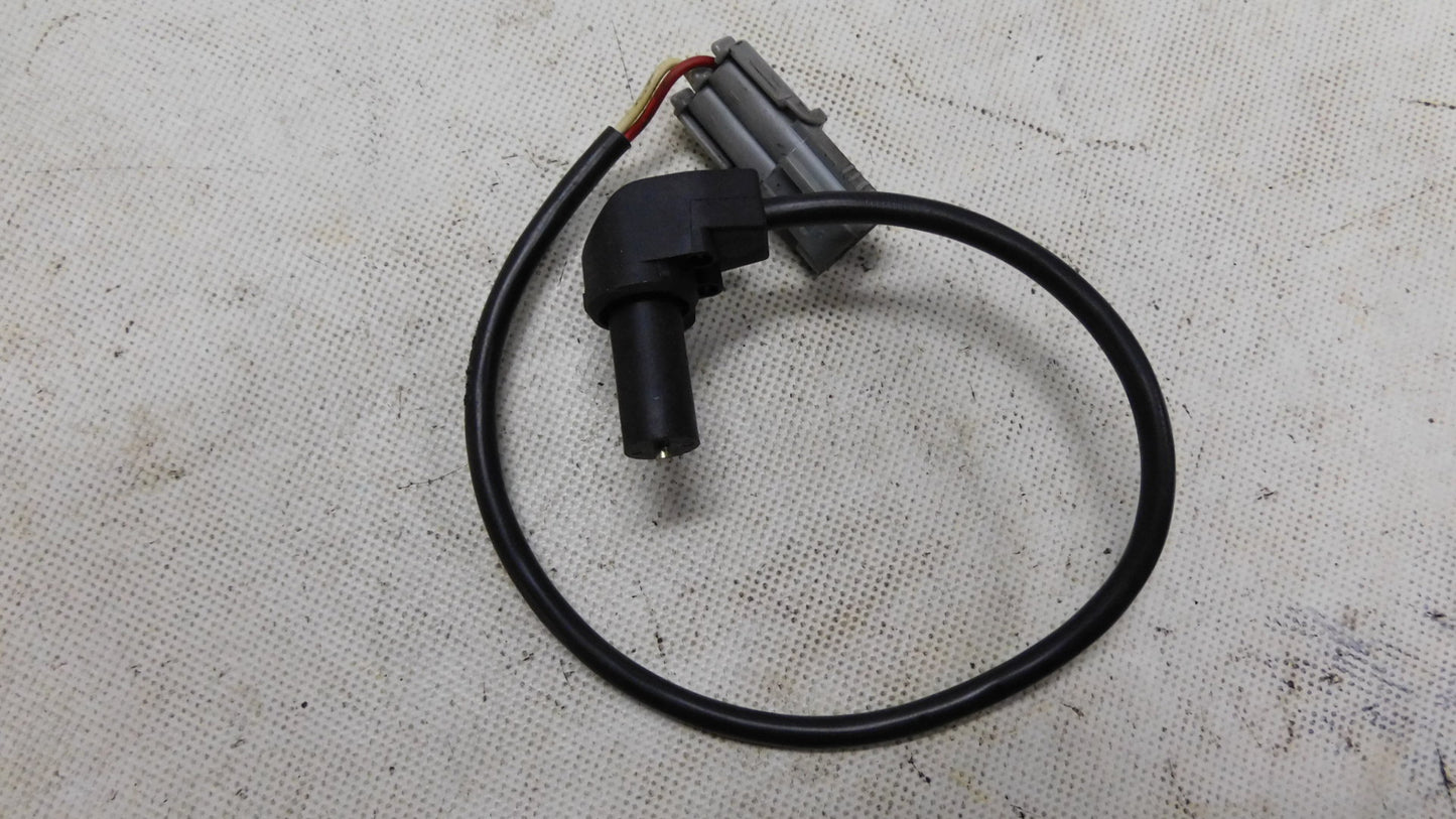 Kurbelwellensensor 4400457 9108457 Opel Arena Movano 2.5 D Vivaro 2.0 16V