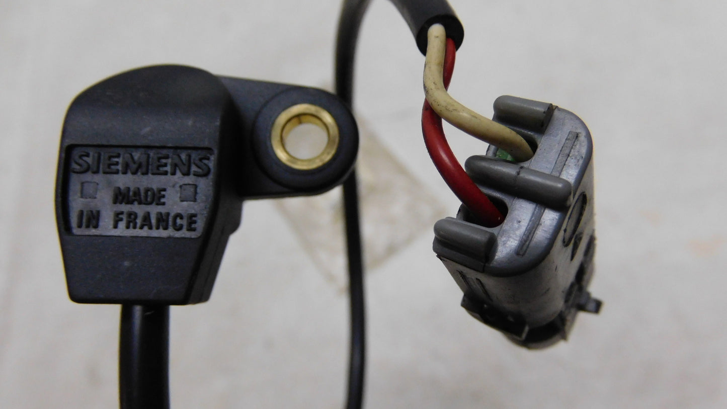 Kurbelwellensensor 4400457 9108457 Opel Arena Movano 2.5 D Vivaro 2.0 16V
