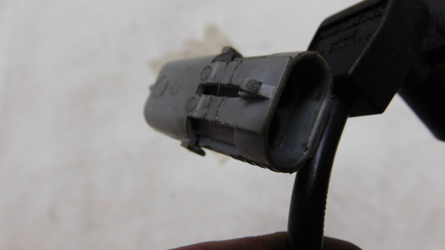 Kurbelwellensensor 4400457 9108457 Opel Arena Movano 2.5 D Vivaro 2.0 16V