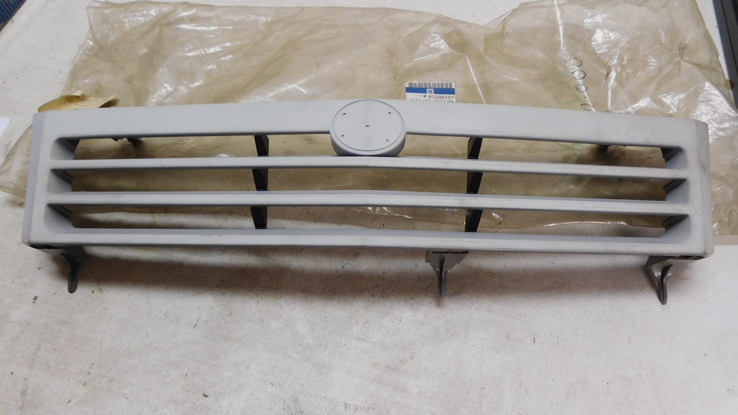 Kühlergitter Kühlergrill grundiert 1320000 90295107 90270530 Opel Ascona C
