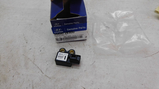 Sensor Querbeschleunigungssensor 956902E500 Hyundai Santa Fe Tucson Kia Sportage
