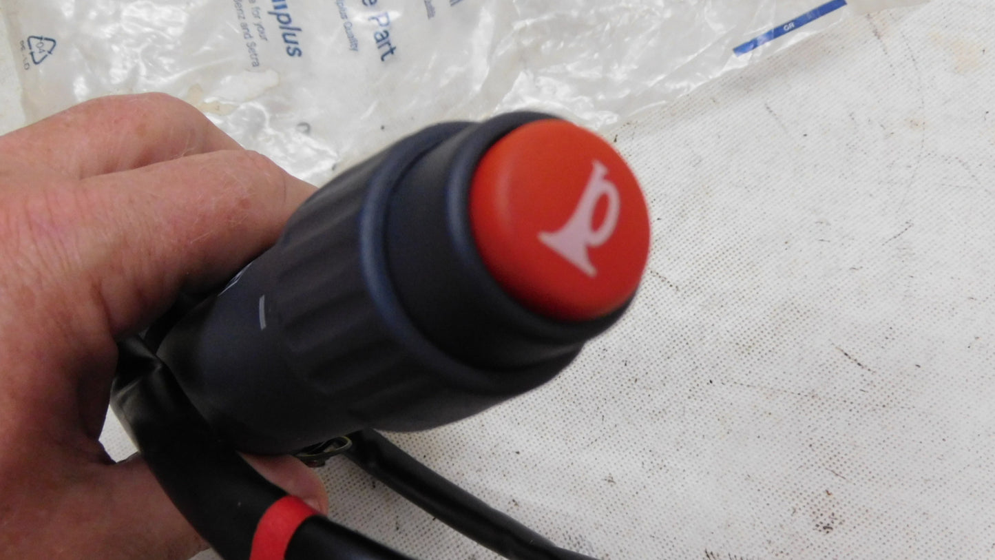 Lenkstockschalter Blinkerschalter links A0085450124 Omniplus Atego Axor Actros MP1 MP2 MP3
