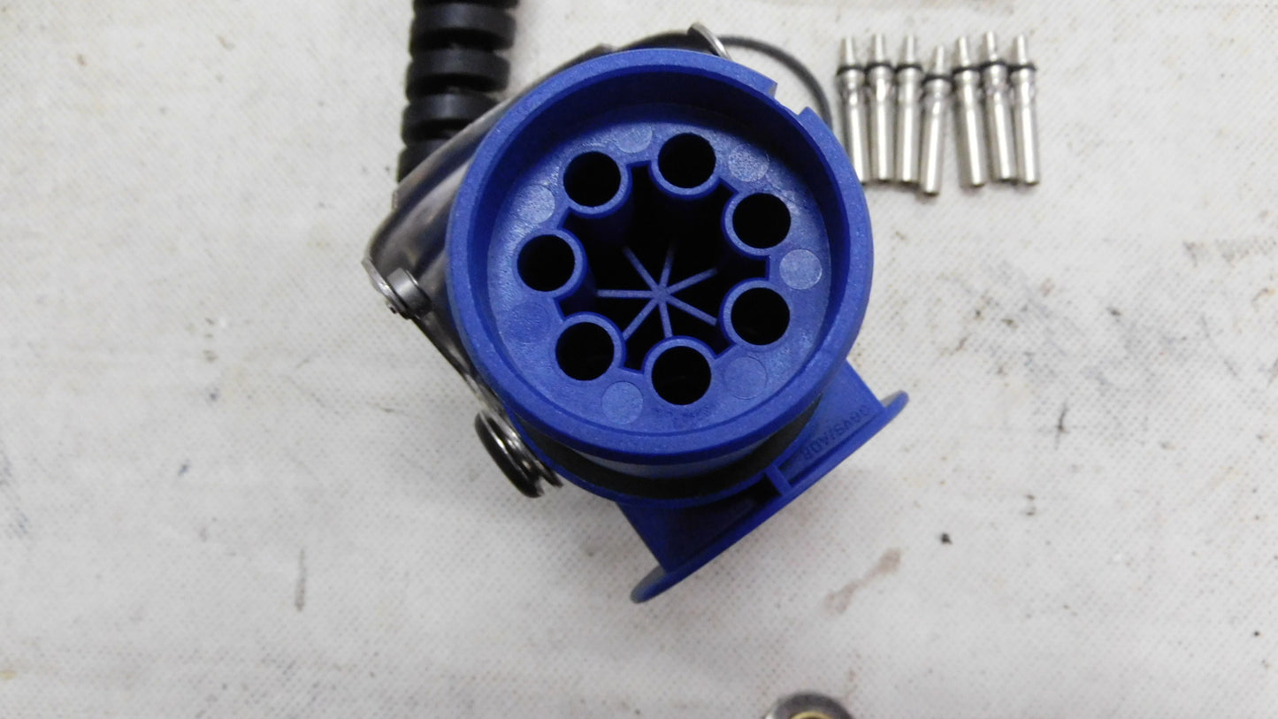 Stecker Rückfahrkamerasysteme ABS 7-pol. 12V "Blau IP 69" AK.000003 RIED System Electronic GmbH