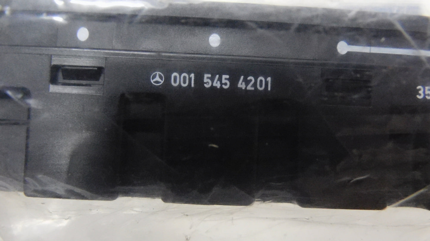 Sicherungsdose  Sicherungskasten  Sicherungsleiste A0015454201 Mercedes Benz Atego
