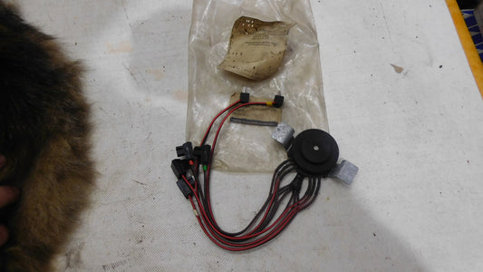 Regler Modulator Lautsprecher Boxen 1784586 90057735 Opel GM Oldtimer