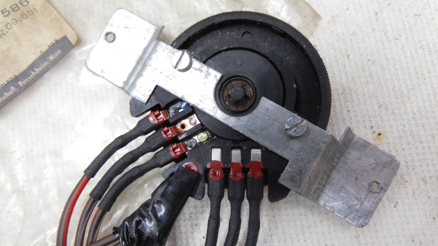 Regler Modulator Lautsprecher Boxen 1784586 90057735 Opel GM Oldtimer