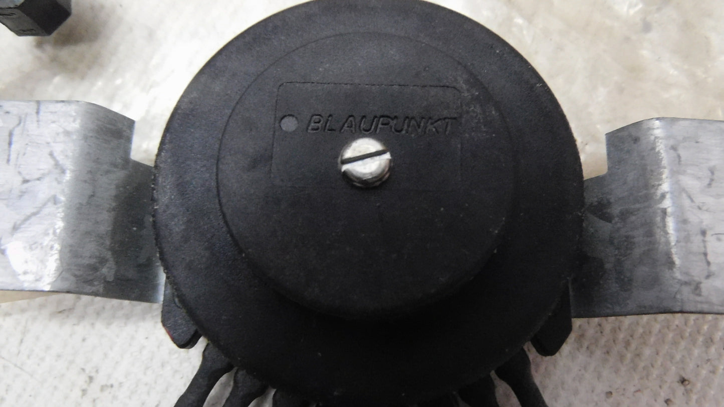 Regler Modulator Lautsprecher Boxen 1784586 90057735 Opel GM Oldtimer