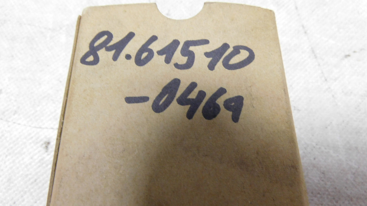Deckel Abdeckung Einstiegkasten links rechts 81615100469 MAN TGA TGS TGX