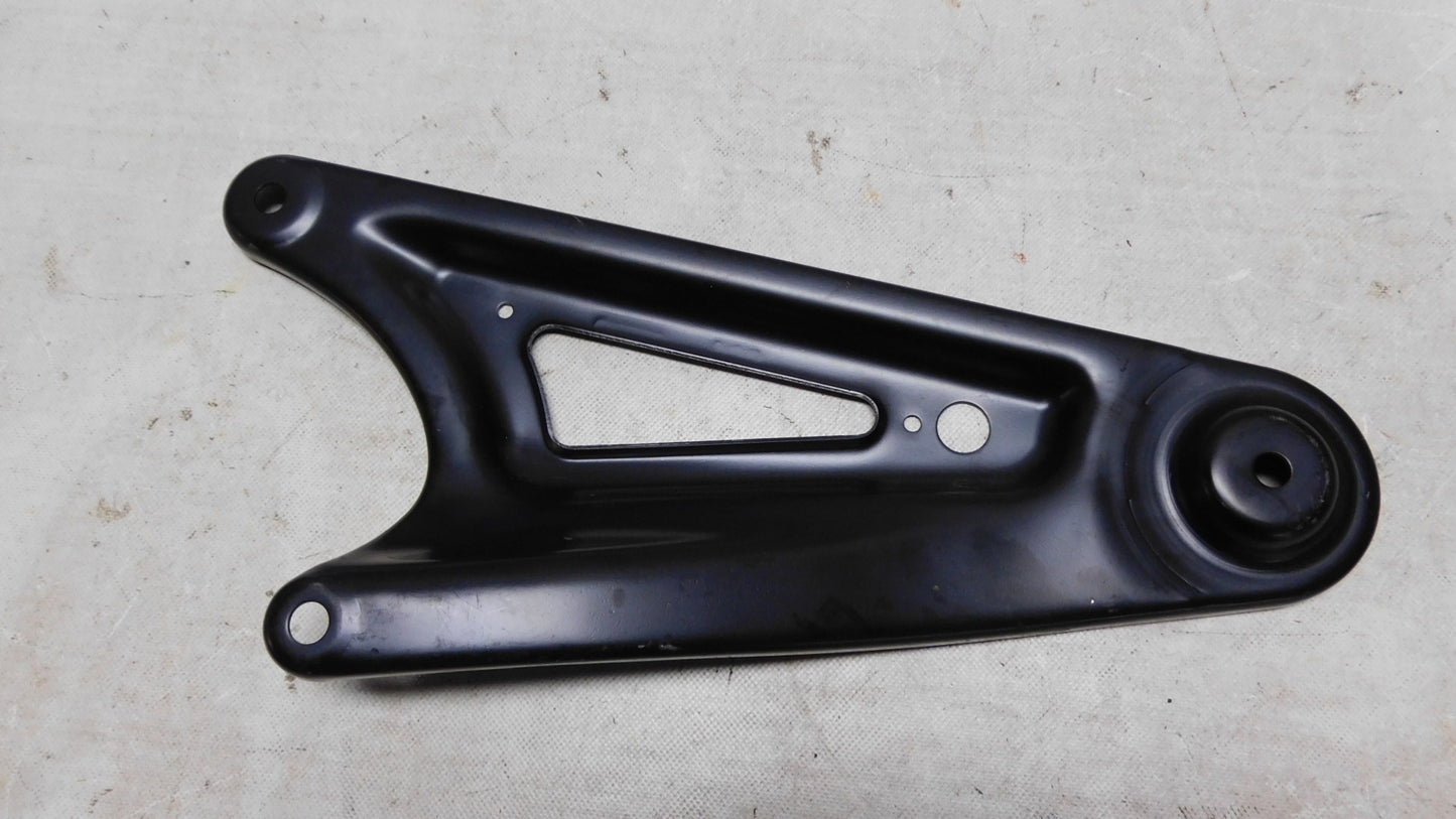 Stütze Vorderachse unten rechts 302062 24456205 Opel Signum Vectra C