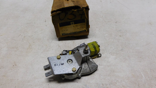 Scheibenwischermotor hinten 1273037 90119224 Opel Corsa A bis 1987