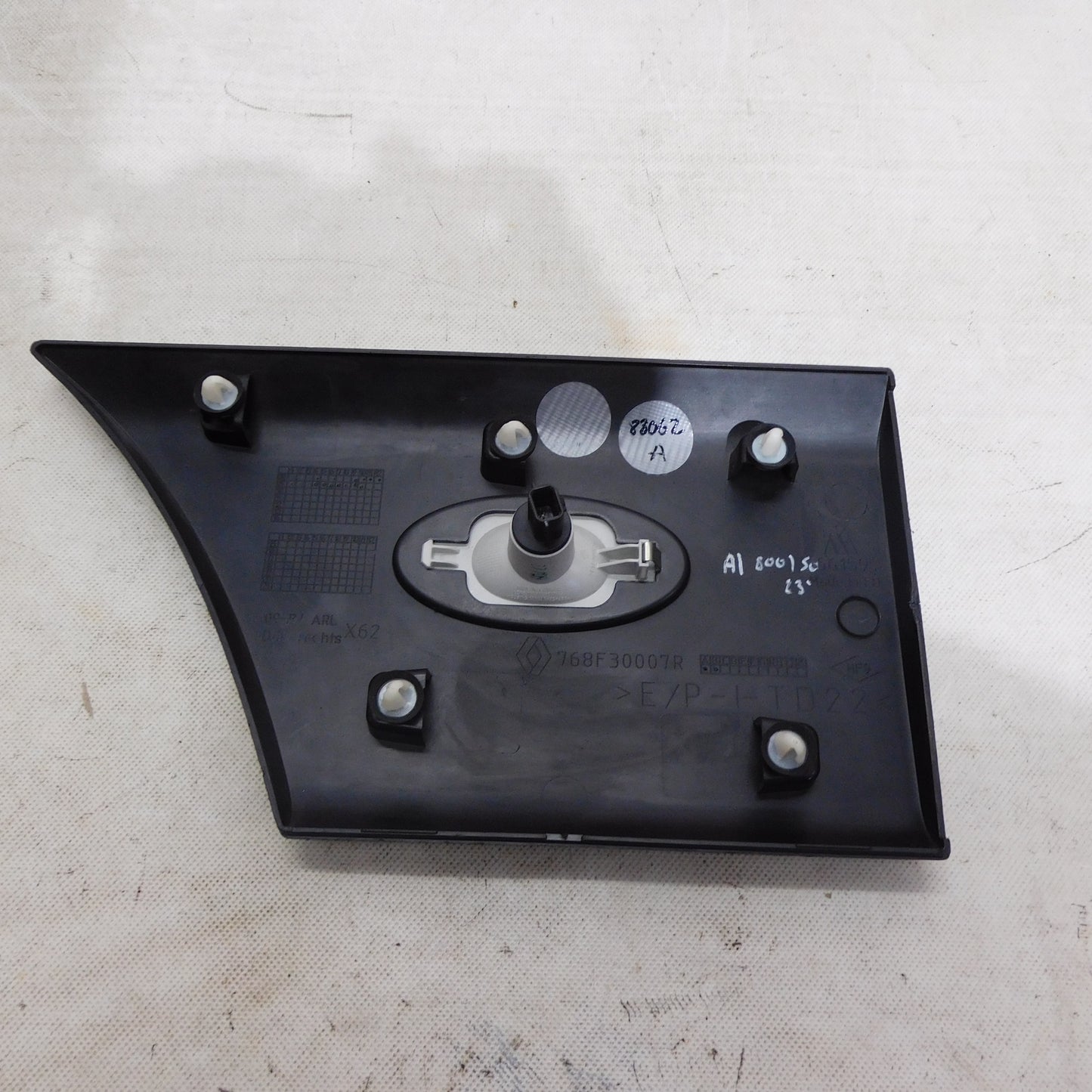 Zier- Schutzleiste hinten rechts schwarz 768F30007R Renault Master Opel Movano Nissan