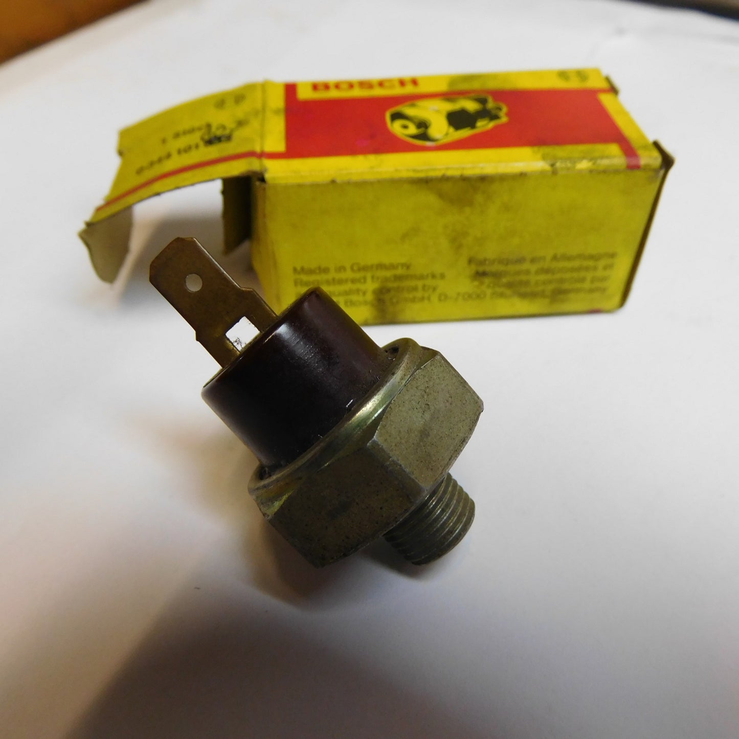 Öldruckschalter Schalter 0,5 - 0,8 bar 0344101007 Bosch Audi Seat Skoda Ford Volvo VW
