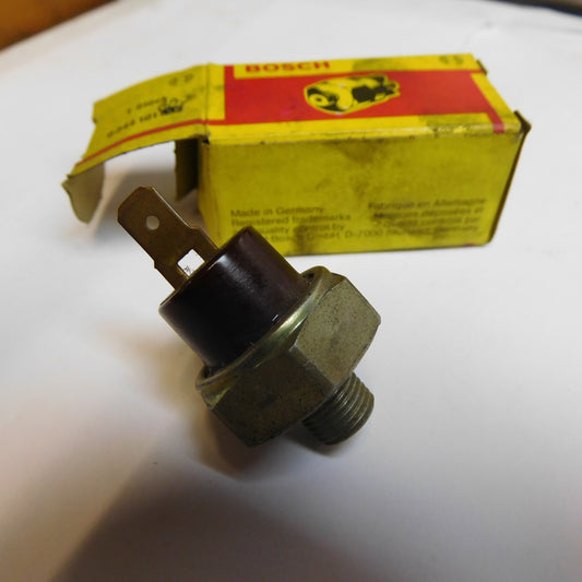 Öldruckschalter Schalter 0,5 - 0,8 bar 0344101007 Bosch Audi Seat Skoda Ford Volvo VW