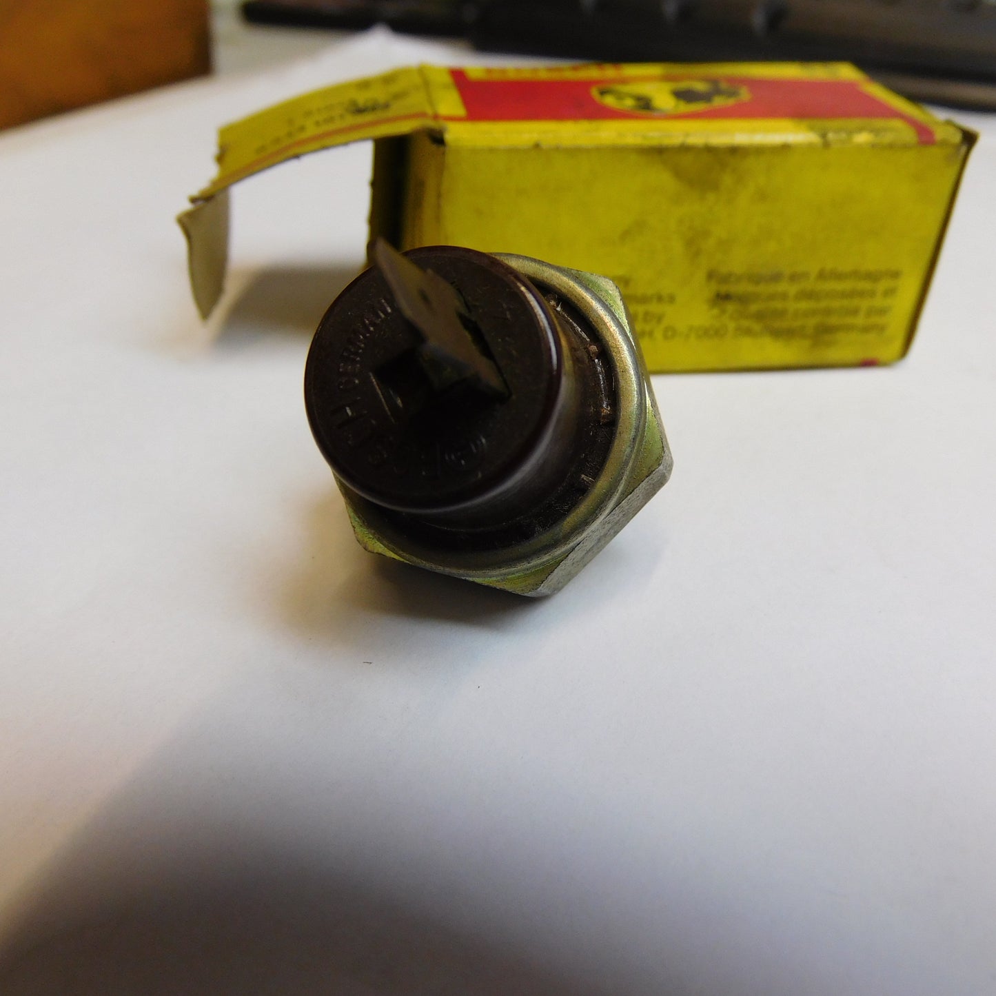 Öldruckschalter Schalter 0,5 - 0,8 bar 0344101007 Bosch Audi Seat Skoda Ford Volvo VW