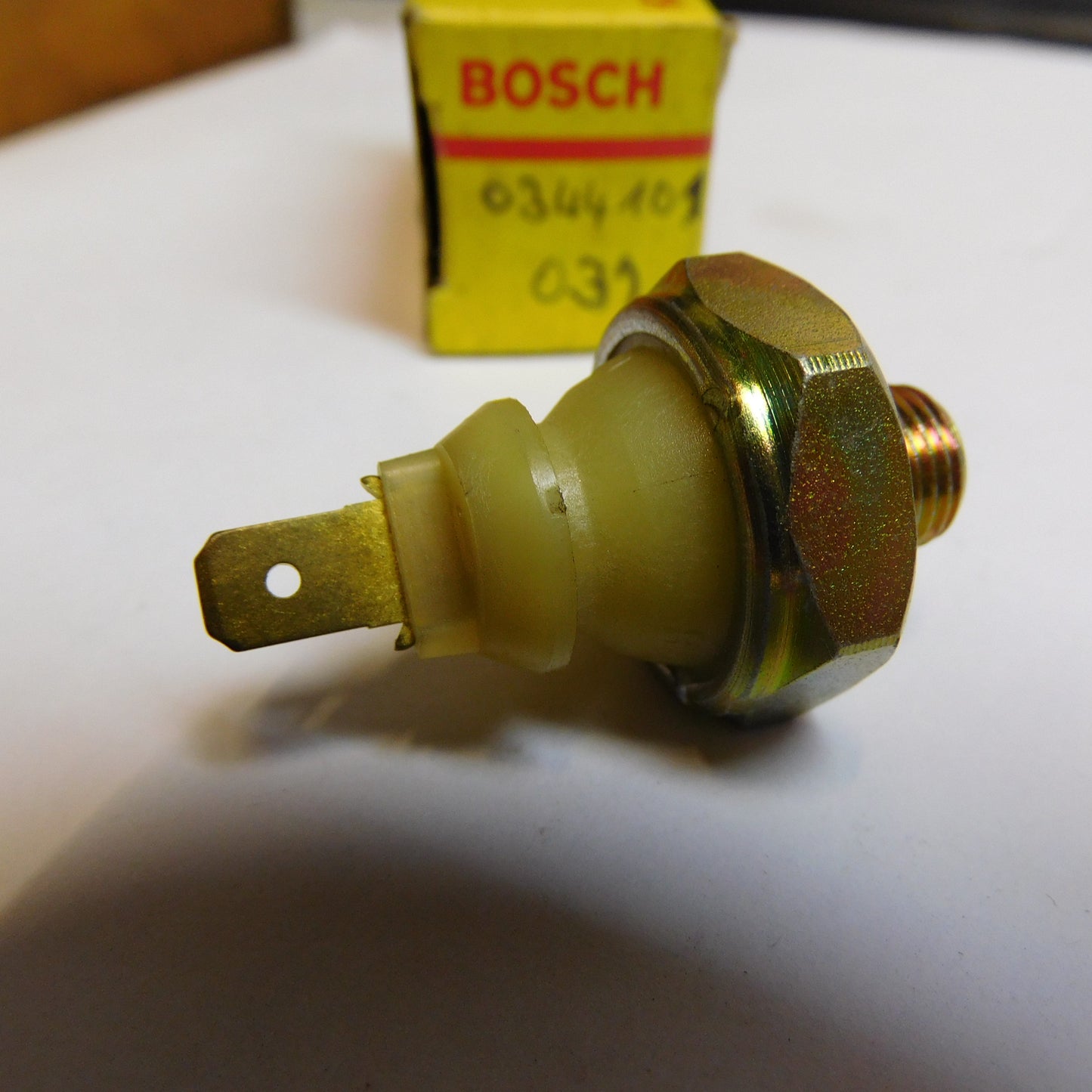Öldruckschalter Schalter 0,2 - 0,5 bar 0344101032 Bosch Audi Seat Skoda Ford Volvo VW Porsche