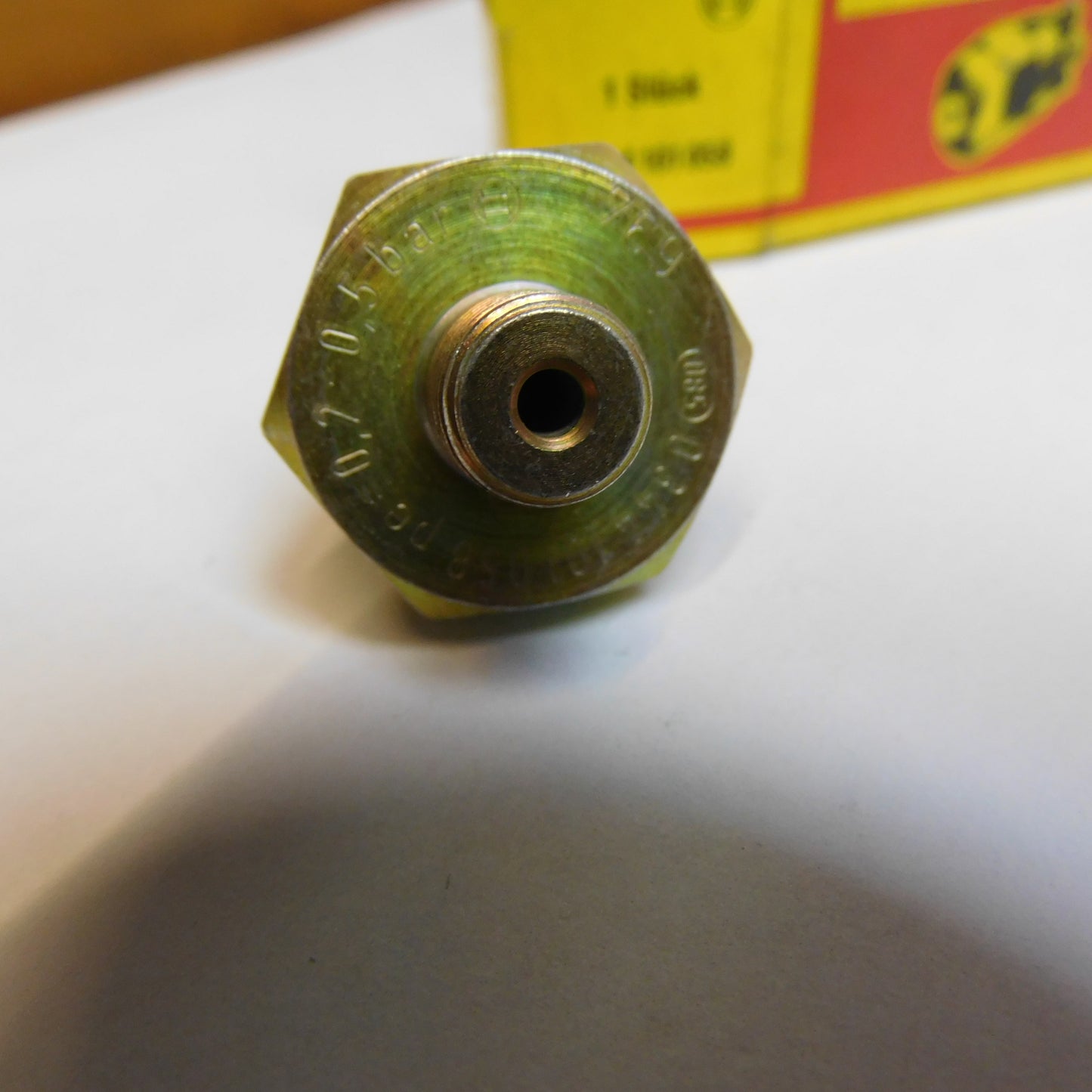 Öldruckschalter 0,2-0,5 Bar 0344101058 Bosch Audi VW Seat Skoda Porsche Fendt