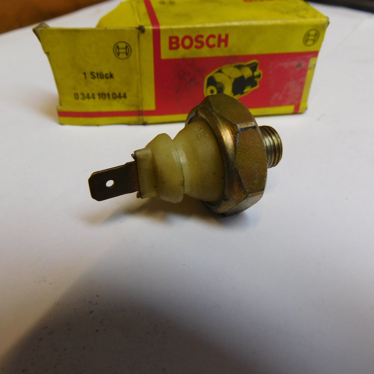Öldruckschalter Schalter 0,15 - 0,45 bar 0344101044 Bosch Audi VW Porsche Alfa Romeo