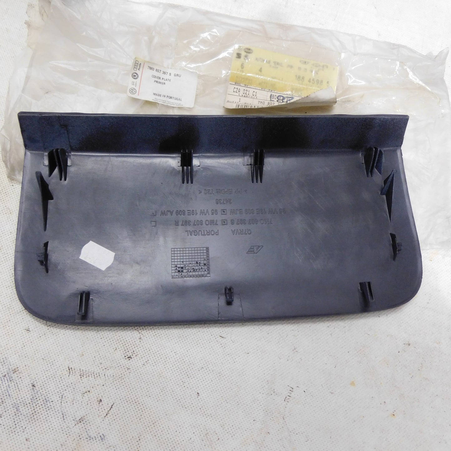 Abdeckung Stoßstange hinten AHK 7M0807397S GRU Grundiert VW Sharan Seat Alhambra