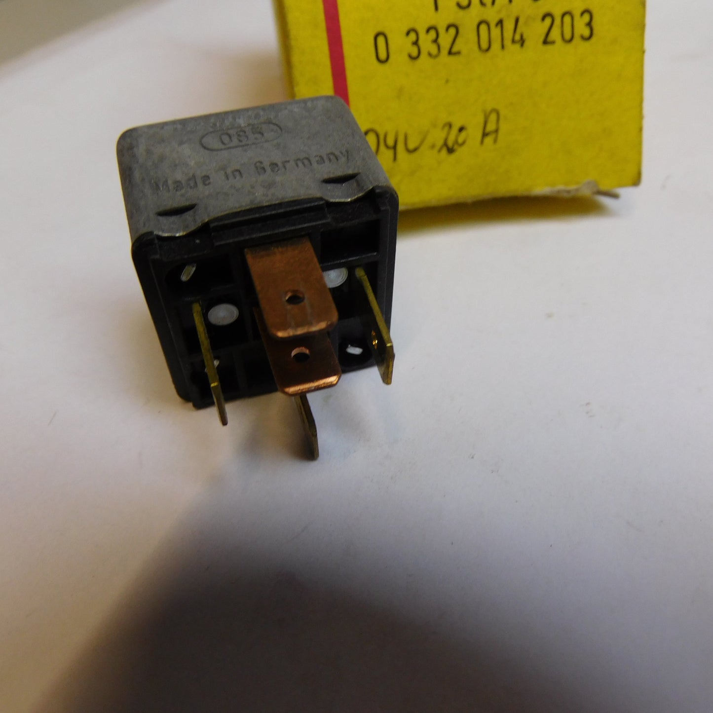 Relais 24Volt 20A 0332014203 Bosch Deutz DAF Mercedes Setra