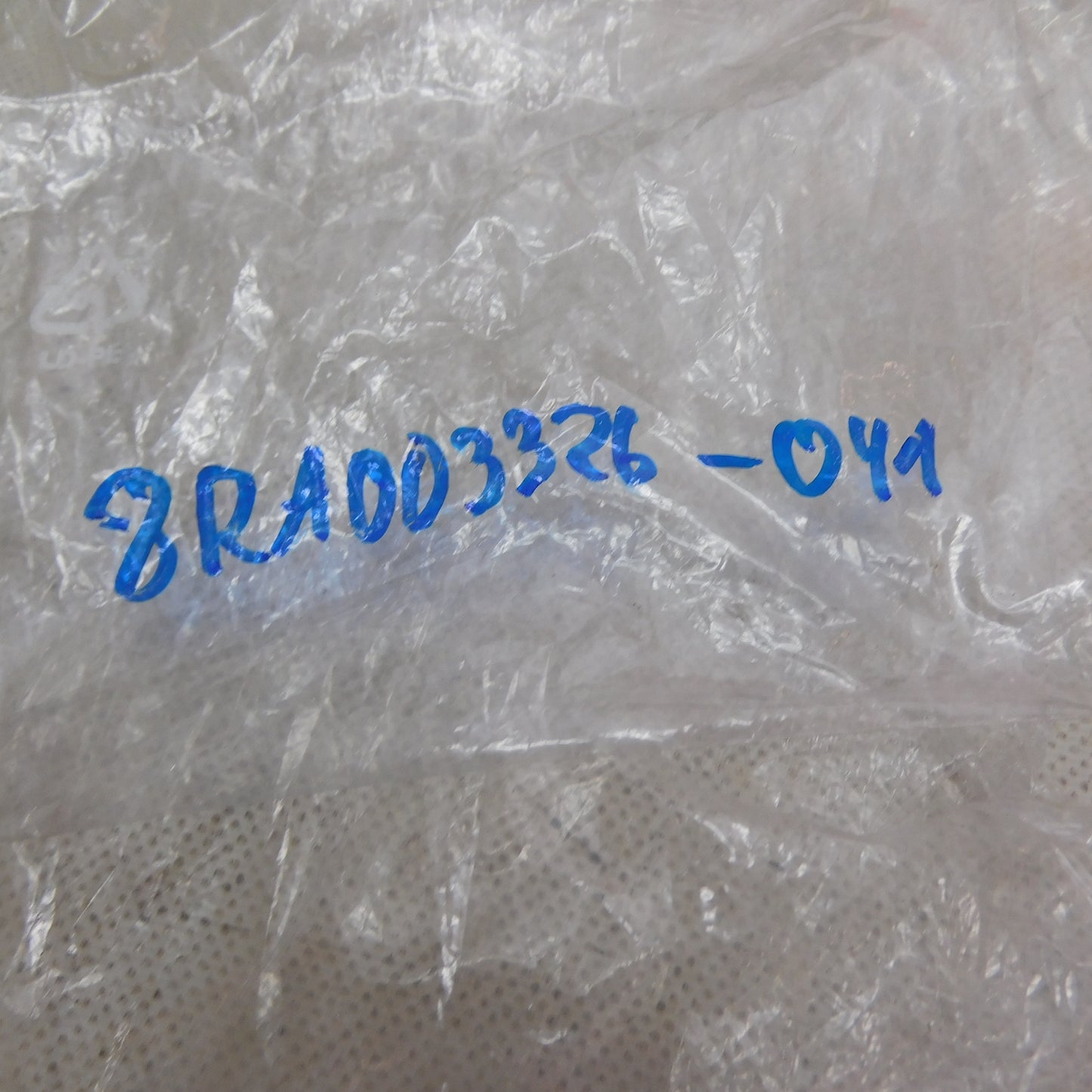 Rückstrahler 94x44 mm gelb geklebt 8RA003326041 Hella