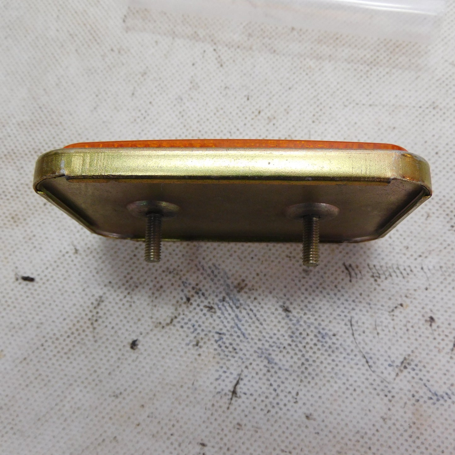 Reflektor Rückstrahler gelb Befestigungsblech 98x62 mm 220020 Altissimo Fiat Alfa Romeo Oldtimer