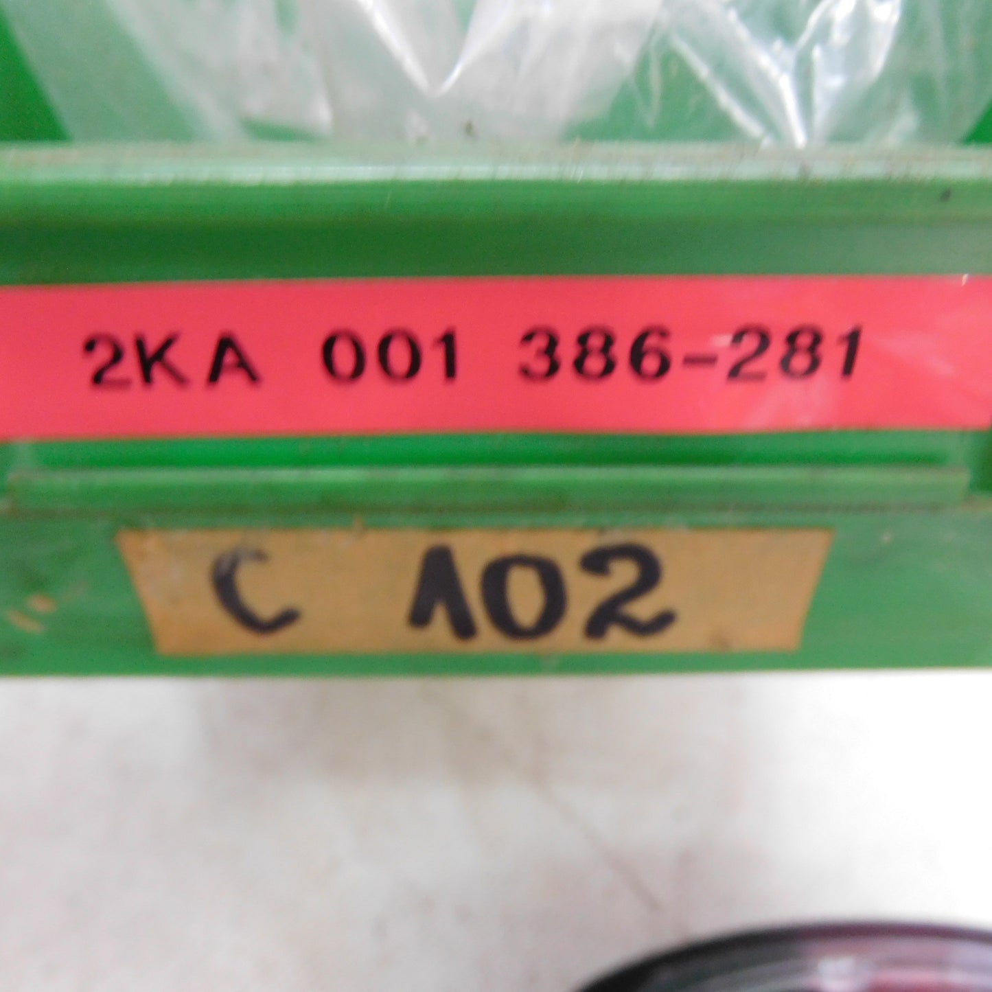 Kennzeichenleuchte 5W 12V 2KA001386281 Hella MERCEDES-BENZ NG T2/L LK/LN2