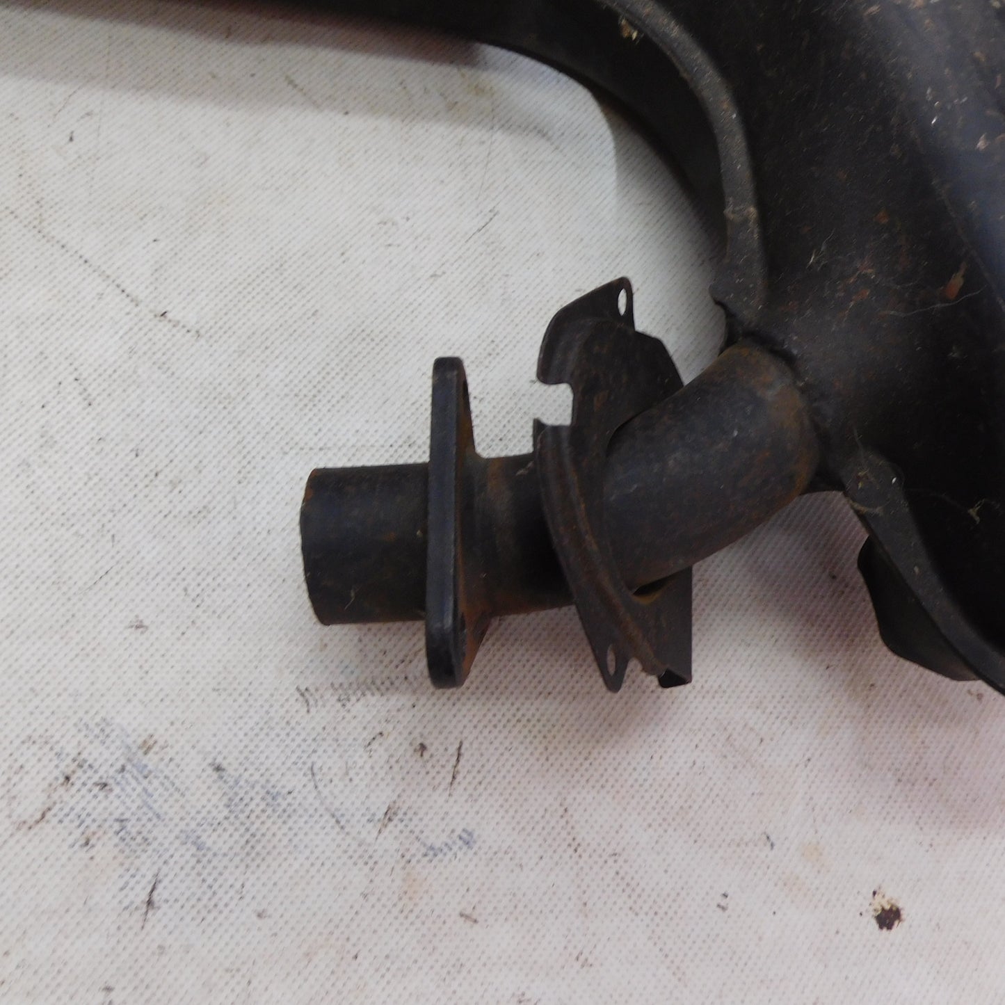Auspuff Auspufftopf Heizung Heizbirne 223959 DAF 44 46 Pony links