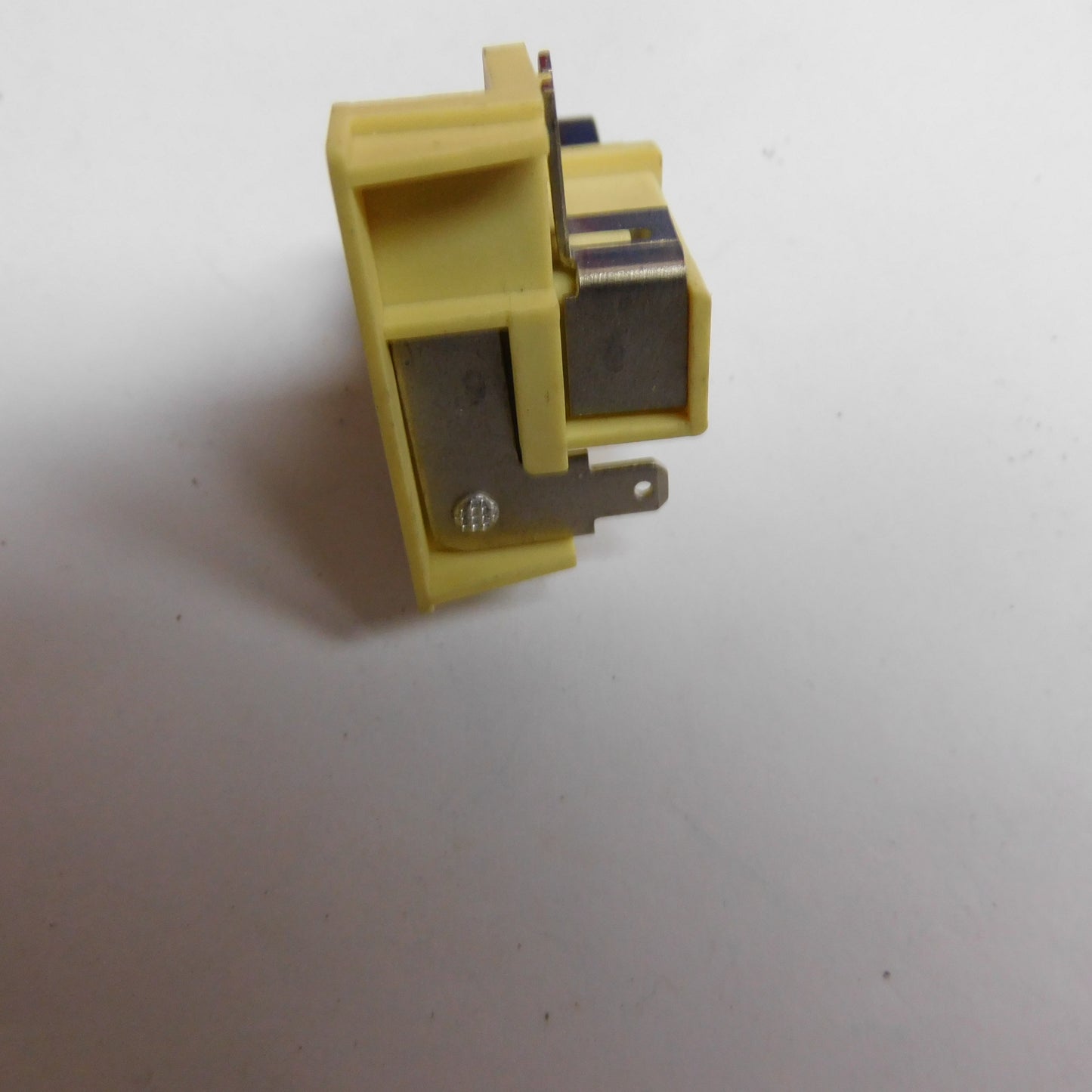 Kohlehalter 15052/1 Bremi BMW