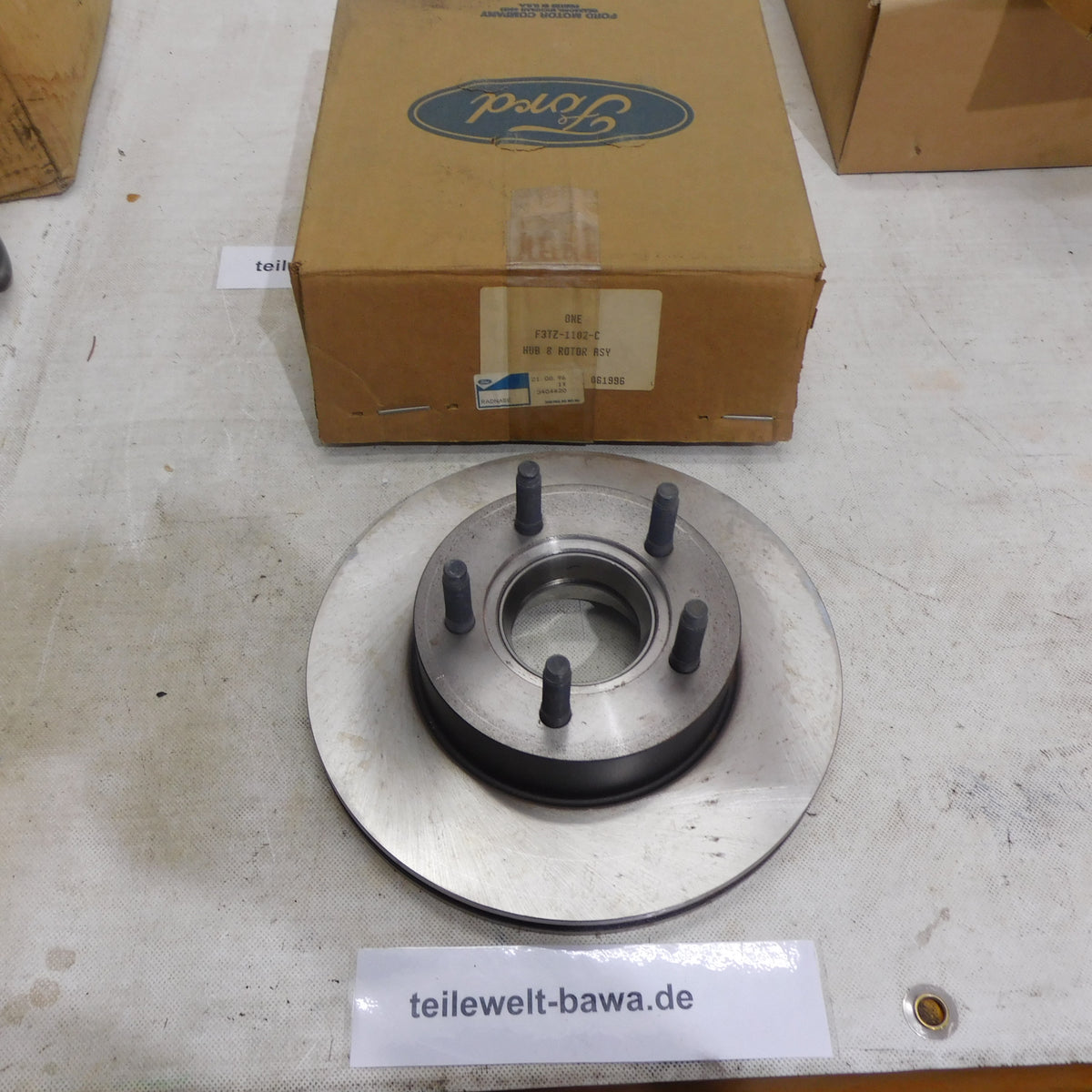 Bremsscheibe mit Radnabe F3TZ-1102-C / 3404420 Ford