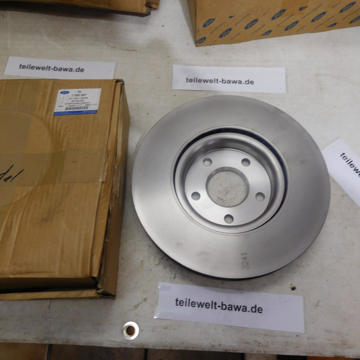Bremsscheibe Vorderachse 1520297 Ford