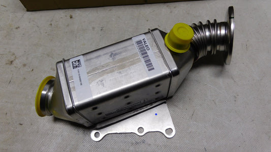 Wärmetauscher AGR Kühler 55268286 Fiat 500 Diesel Jeep Renegade Valeo