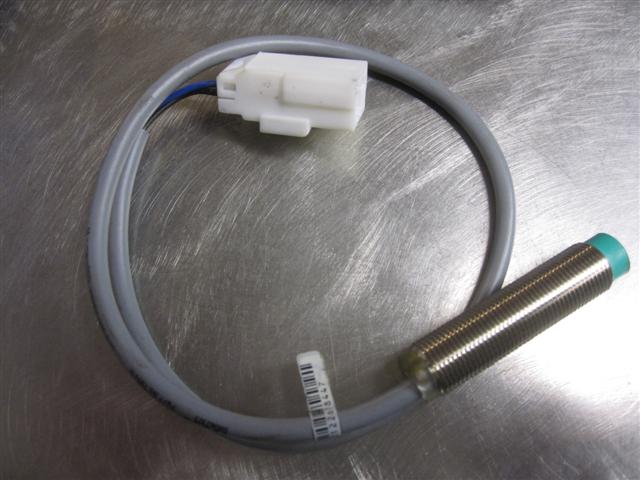 Schalter Kontaktschalter Druckschalter 500362325 Iveco Cargo