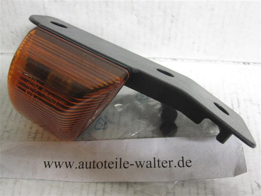 Blinker Blinkleuchte orange seitlicher Anbau links 504250958 Iveco Stralis Trakker